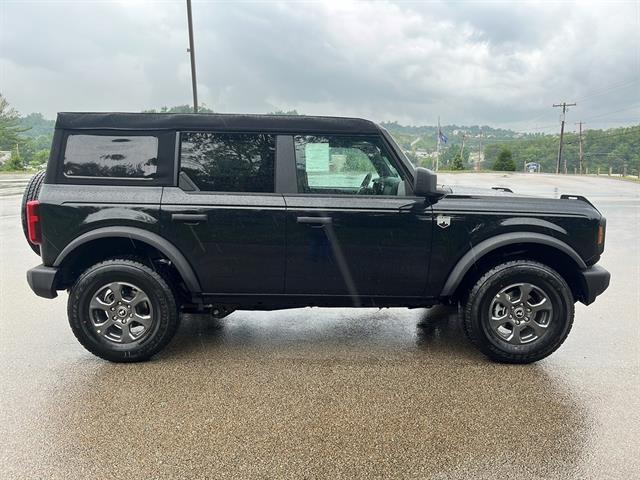 new 2025 Ford Bronco car, priced at $45,010