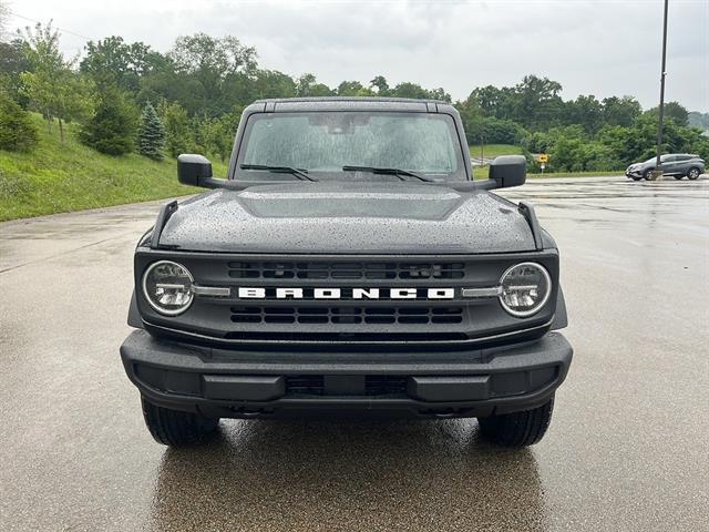 new 2025 Ford Bronco car, priced at $45,010