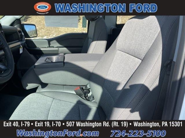 new 2025 Ford F-150 car, priced at $41,357