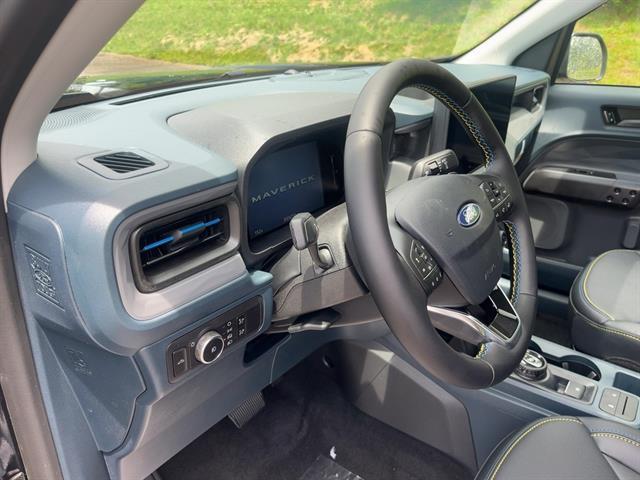 new 2025 Ford Maverick car, priced at $43,120