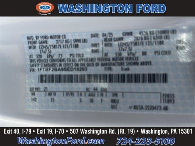 new 2025 Ford F-250 car, priced at $52,600