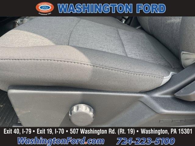 new 2025 Ford F-250 car, priced at $52,600