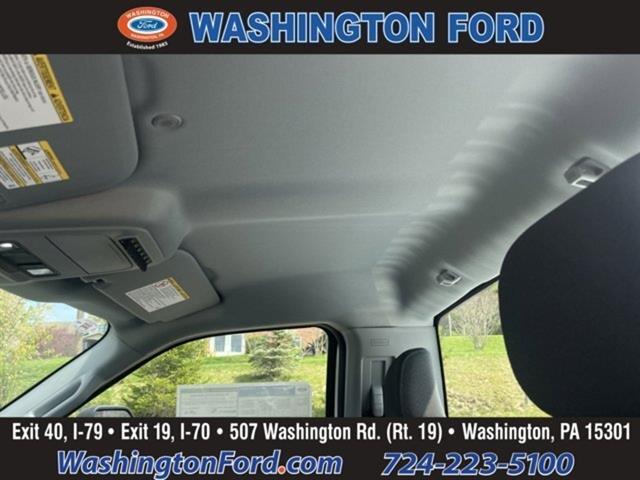 new 2025 Ford F-250 car, priced at $52,600