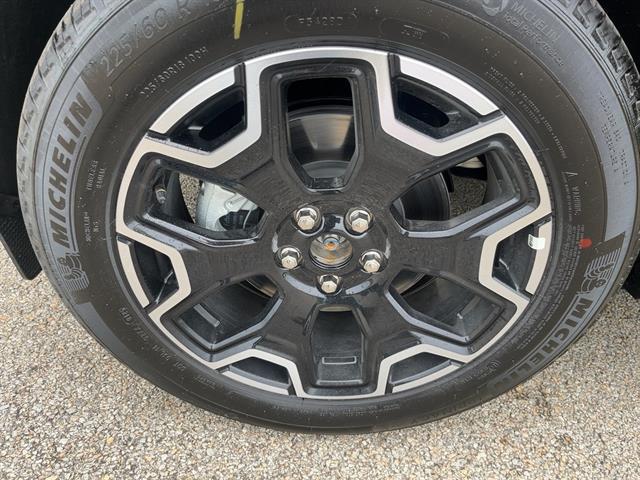 new 2025 Ford Bronco Sport car, priced at $36,553