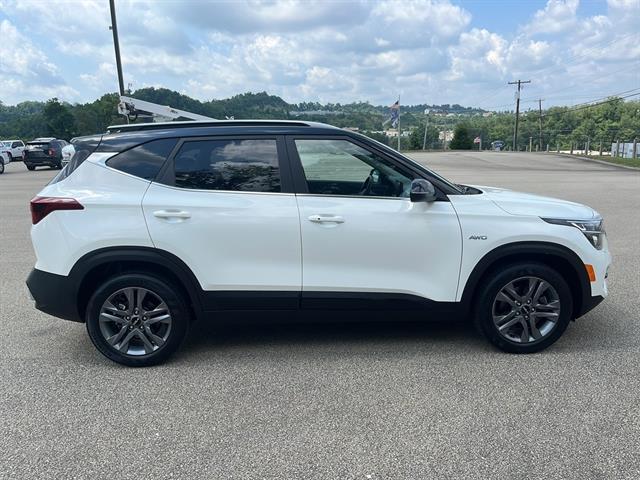 used 2022 Kia Seltos car, priced at $24,000