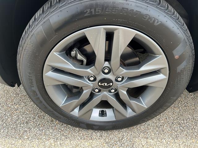 used 2022 Kia Seltos car, priced at $24,000