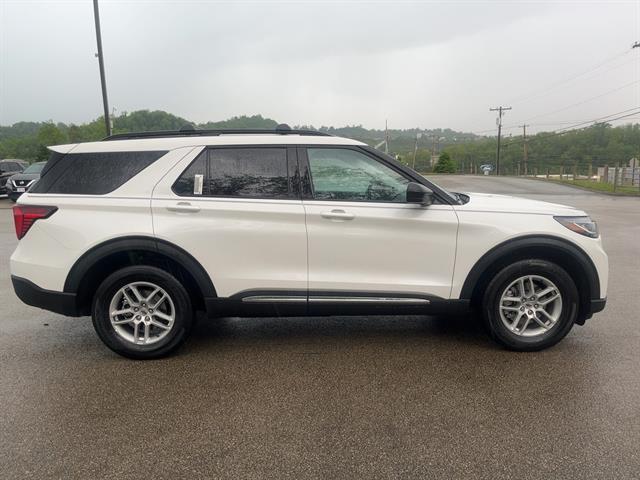 new 2025 Ford Explorer car, priced at $41,496
