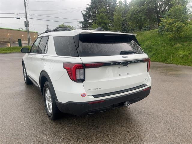 new 2025 Ford Explorer car, priced at $41,496