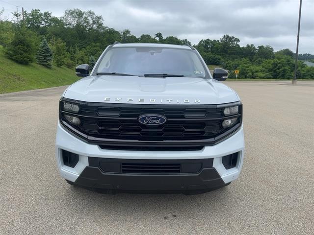 new 2025 Ford Expedition car, priced at $71,815