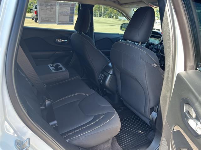 used 2016 Jeep Cherokee car, priced at $10,500