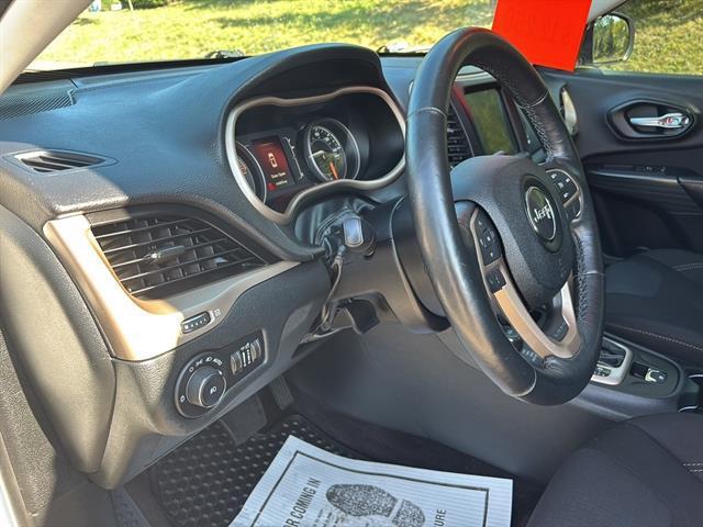 used 2016 Jeep Cherokee car, priced at $10,500