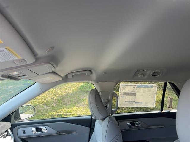 new 2025 Ford Explorer car, priced at $45,049
