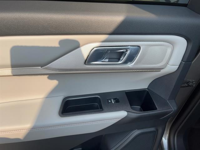 new 2025 Ford Explorer car, priced at $45,049