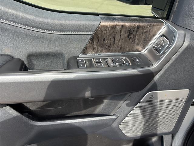 new 2025 Ford F-250 car, priced at $113,903