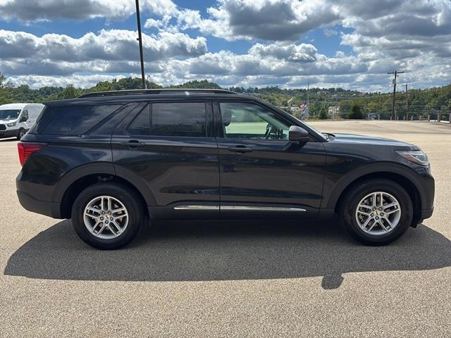 new 2025 Ford Explorer car, priced at $43,945