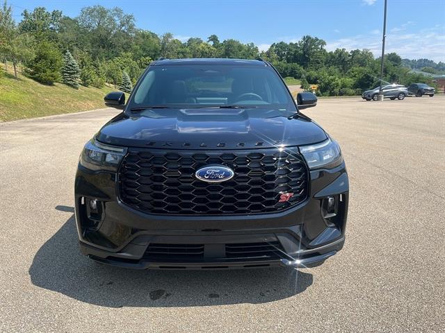 new 2025 Ford Explorer car, priced at $62,595