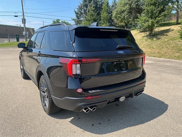 new 2025 Ford Explorer car, priced at $62,595