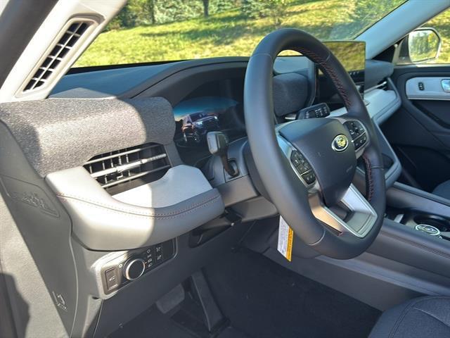 new 2025 Ford Explorer car, priced at $43,745