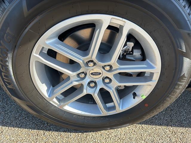 new 2025 Ford Explorer car, priced at $43,745