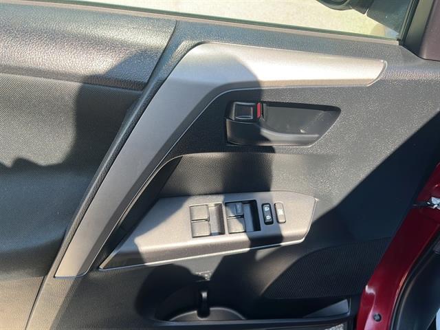 used 2018 Toyota RAV4 car, priced at $17,950