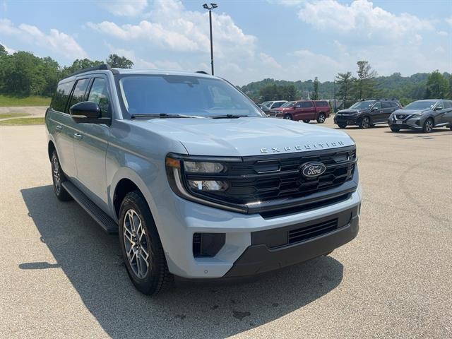 new 2025 Ford Expedition Max car, priced at $76,645