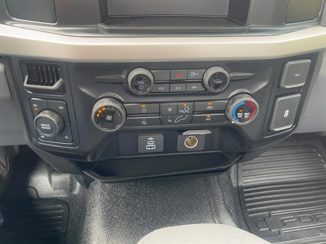 new 2025 Ford F-250 car, priced at $52,185