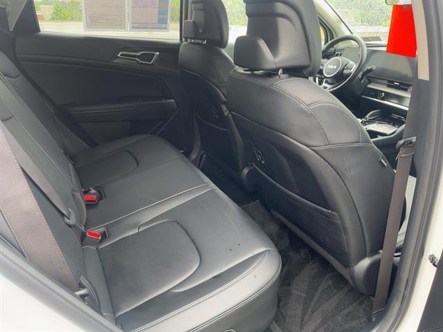 used 2023 Kia Sportage Hybrid car, priced at $28,982