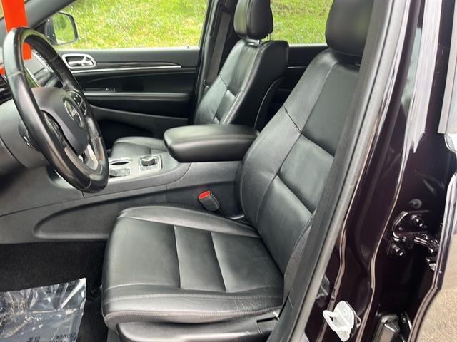 used 2020 Jeep Grand Cherokee car, priced at $25,000