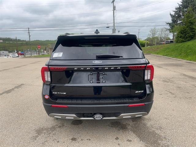 new 2025 Ford Explorer car, priced at $46,570