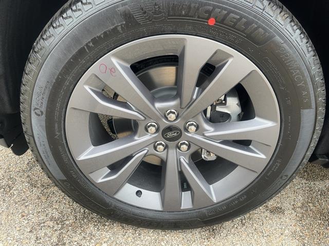 new 2025 Ford Explorer car, priced at $46,570