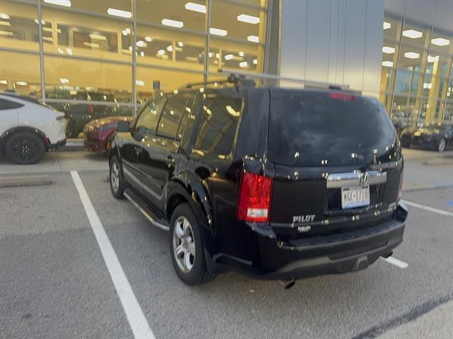used 2015 Honda Pilot car, priced at $13,488