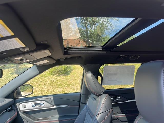 new 2025 Ford Explorer car, priced at $53,670