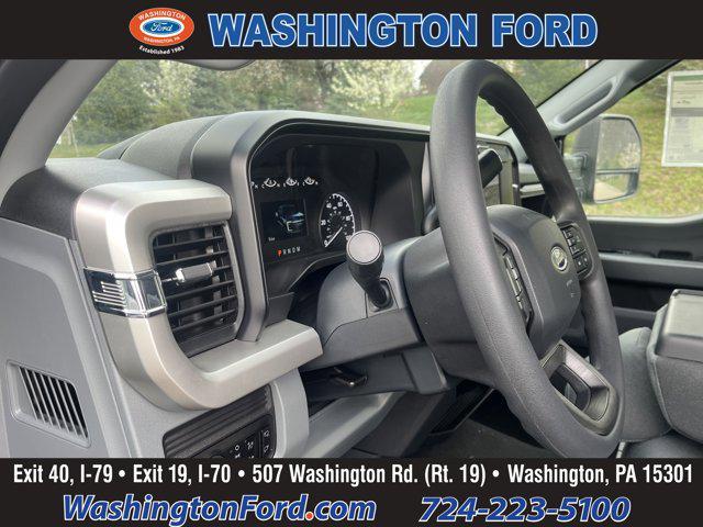 new 2025 Ford F-250 car, priced at $59,745