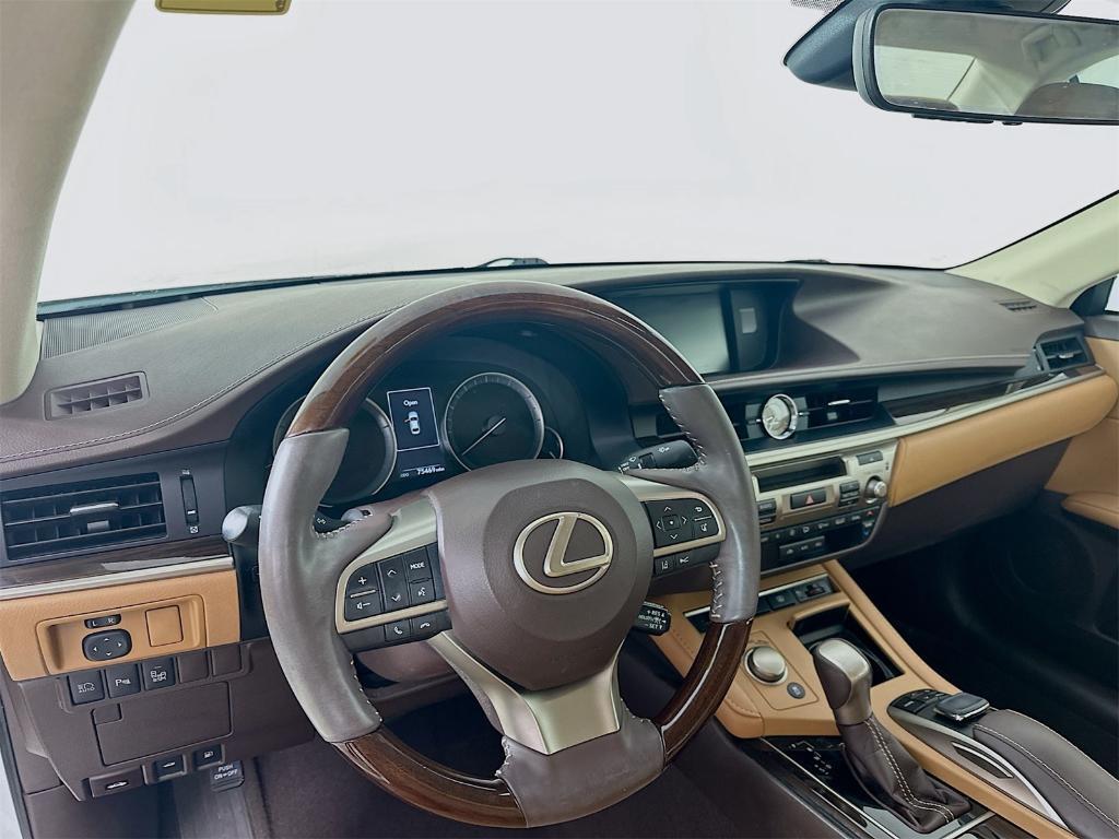 used 2017 Lexus ES 350 car, priced at $19,913