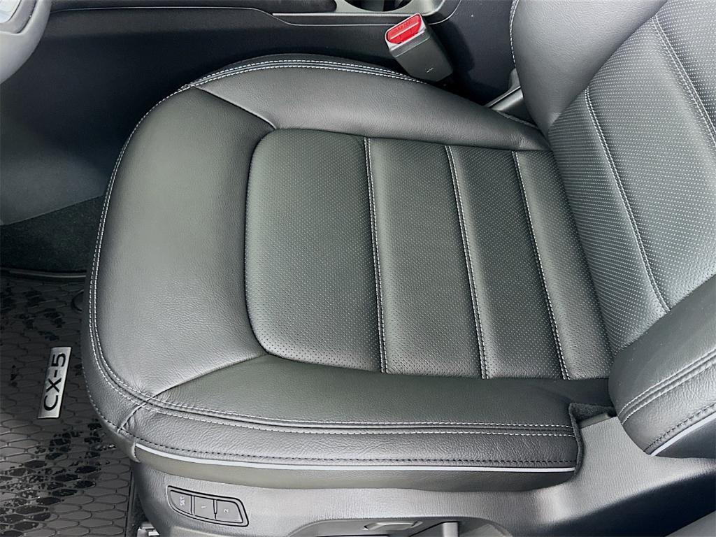 new 2025 Mazda CX-5 car, priced at $32,771