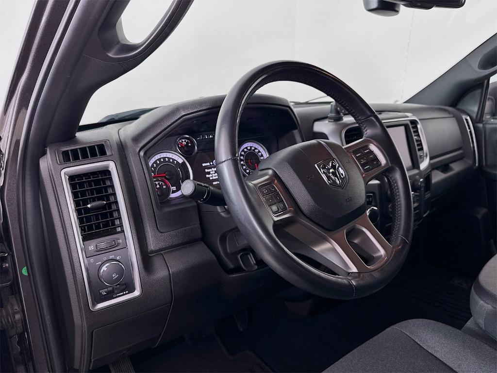 used 2022 Ram 1500 Classic car, priced at $34,328