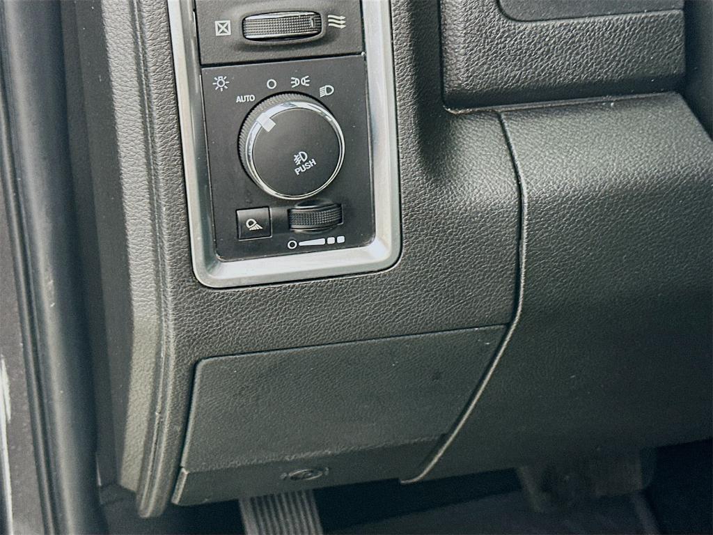 used 2022 Ram 1500 Classic car, priced at $34,328