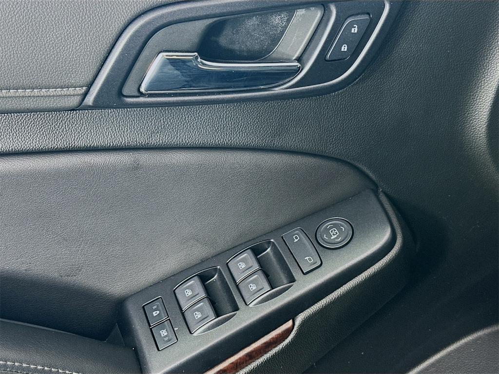 used 2019 GMC Yukon car, priced at $28,866