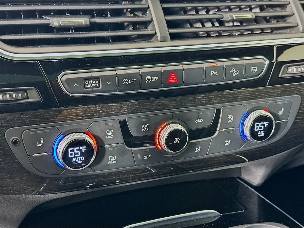 used 2019 Audi Q7 car, priced at $22,988