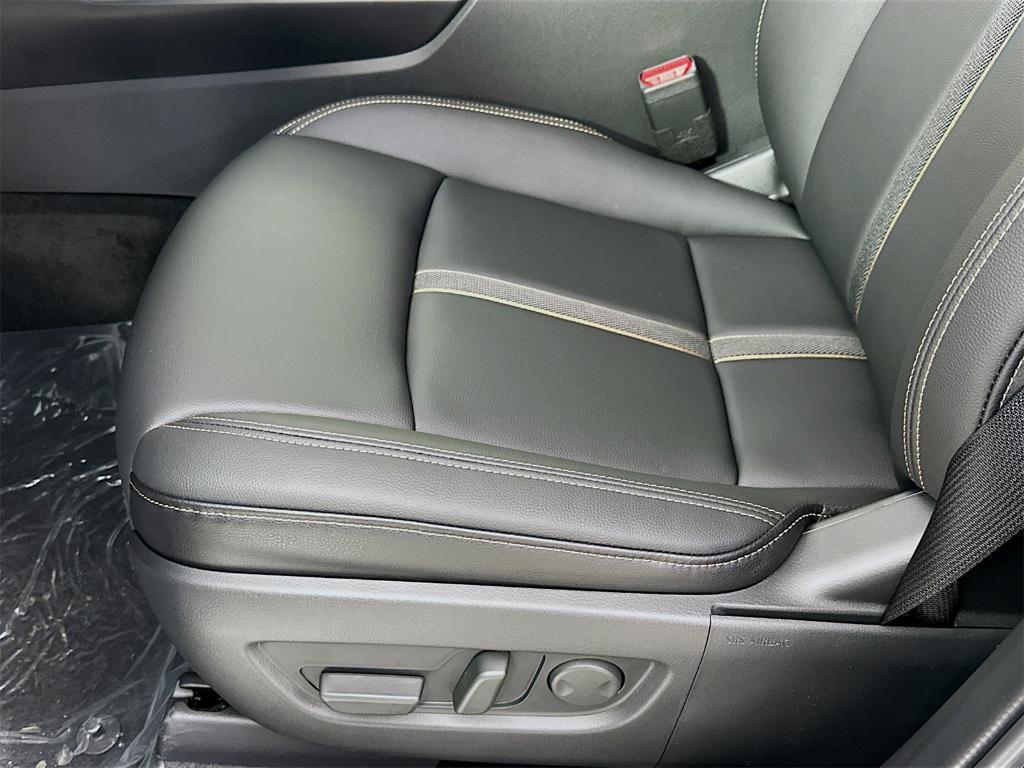 new 2025 Mazda CX-90 car, priced at $39,250