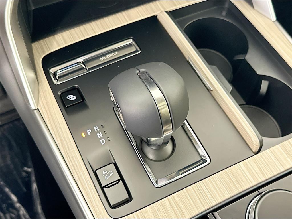 new 2025 Mazda CX-90 PHEV car, priced at $55,904