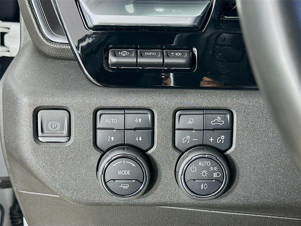 used 2024 Chevrolet Silverado 2500 car, priced at $73,564