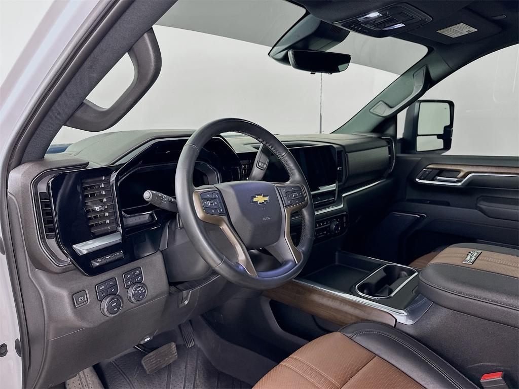 used 2024 Chevrolet Silverado 2500 car, priced at $73,564