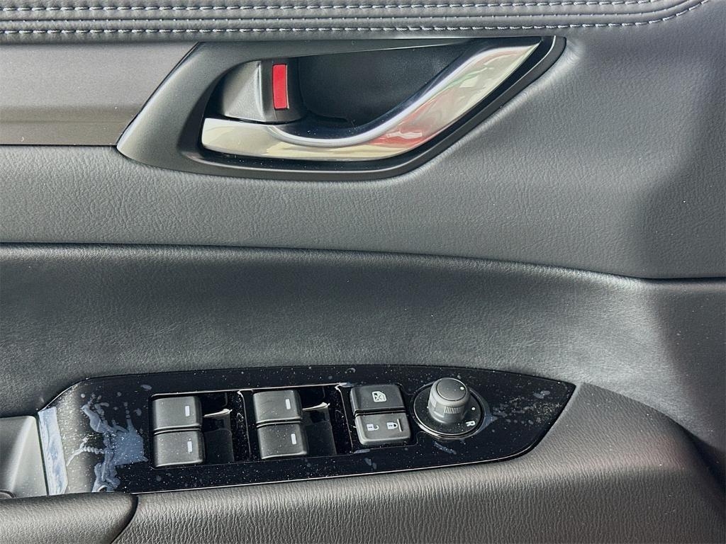 new 2025 Mazda CX-5 car, priced at $32,159