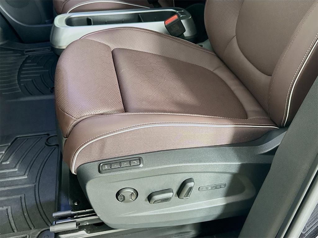 used 2025 Volkswagen ID. Buzz car, priced at $55,892