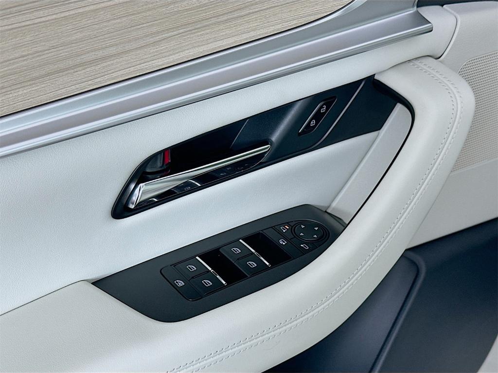 new 2025 Mazda CX-90 car, priced at $47,804