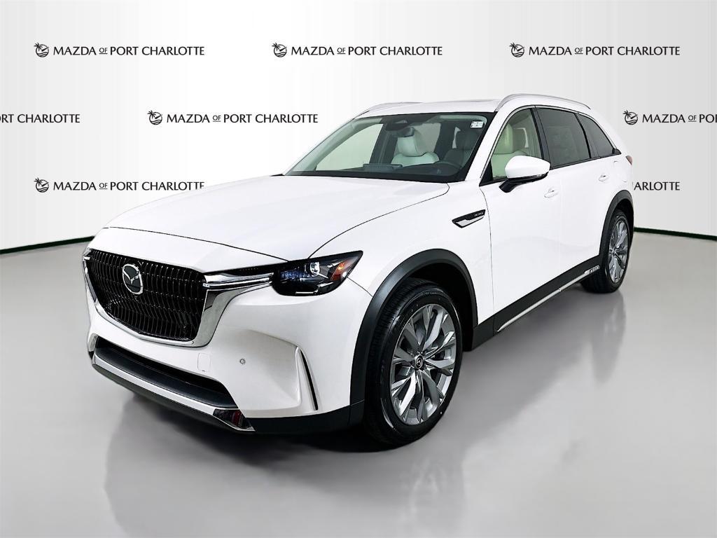 new 2025 Mazda CX-90 car, priced at $47,804