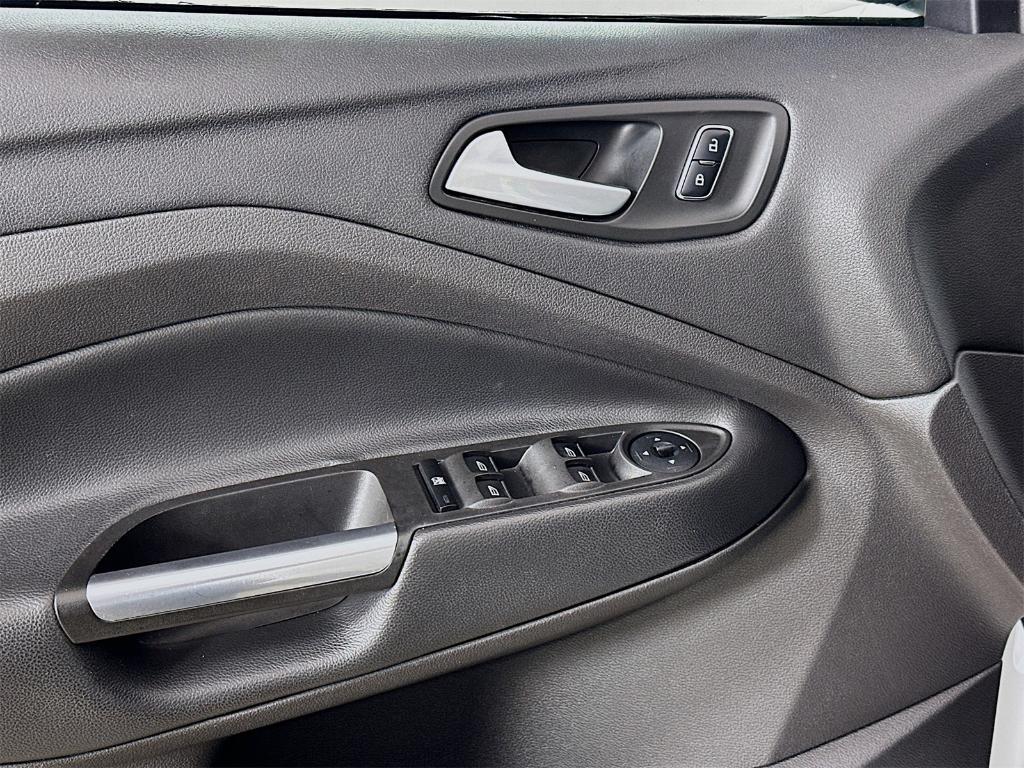 used 2015 Ford Escape car, priced at $8,888