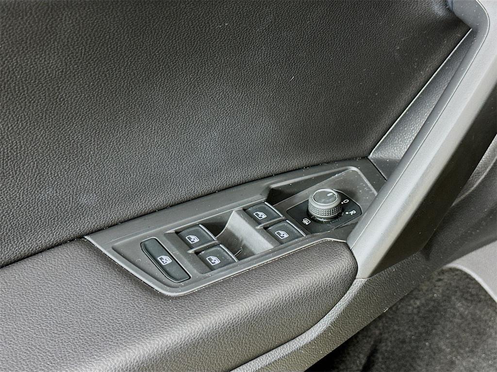 used 2021 Volkswagen Tiguan car, priced at $15,991