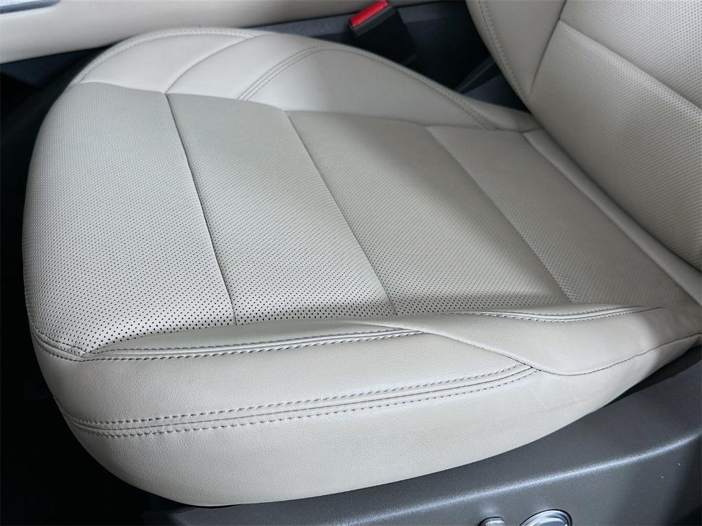 used 2024 Lincoln Nautilus car, priced at $50,200